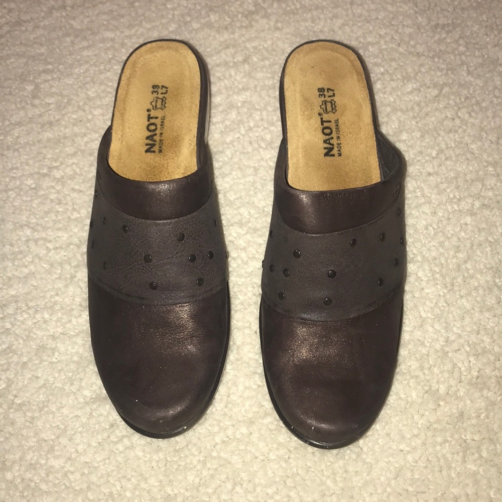 Naot clogs